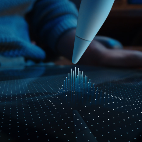 Animation des Apple Pencil Pro, Farbe Weiss, die Spitze schwebt über einem iPad Display, das ein Raster aus Punkten zeigt, von denen einige zu Säulen in Richtung der Spitze des Apple Pencil Pro aufsteigen